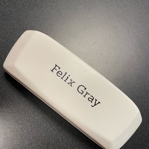 Felix Gray -Blue light blocker glasses (no script) - Picture 2 of 4